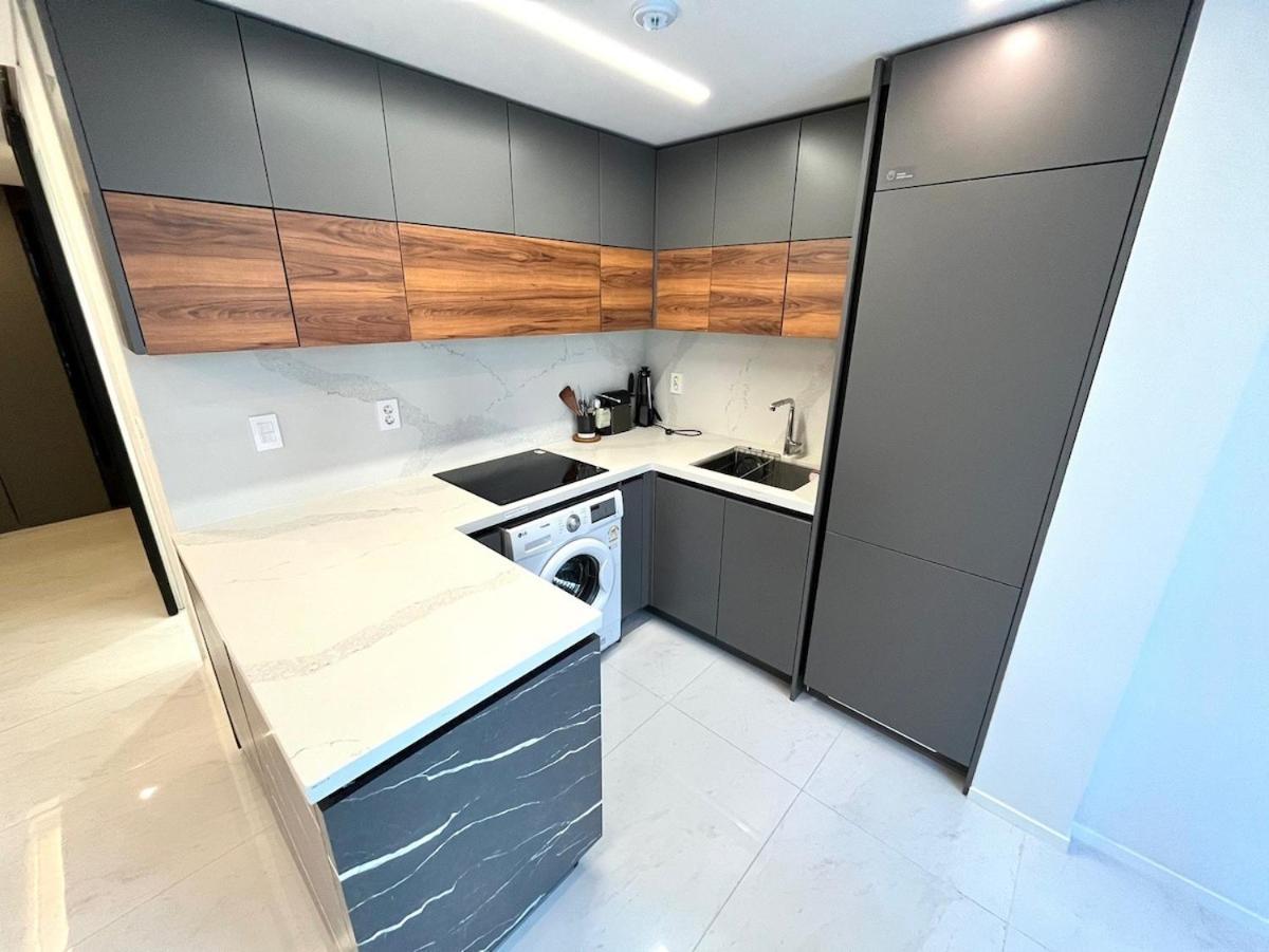 Apartment Gangnam Beautiful House