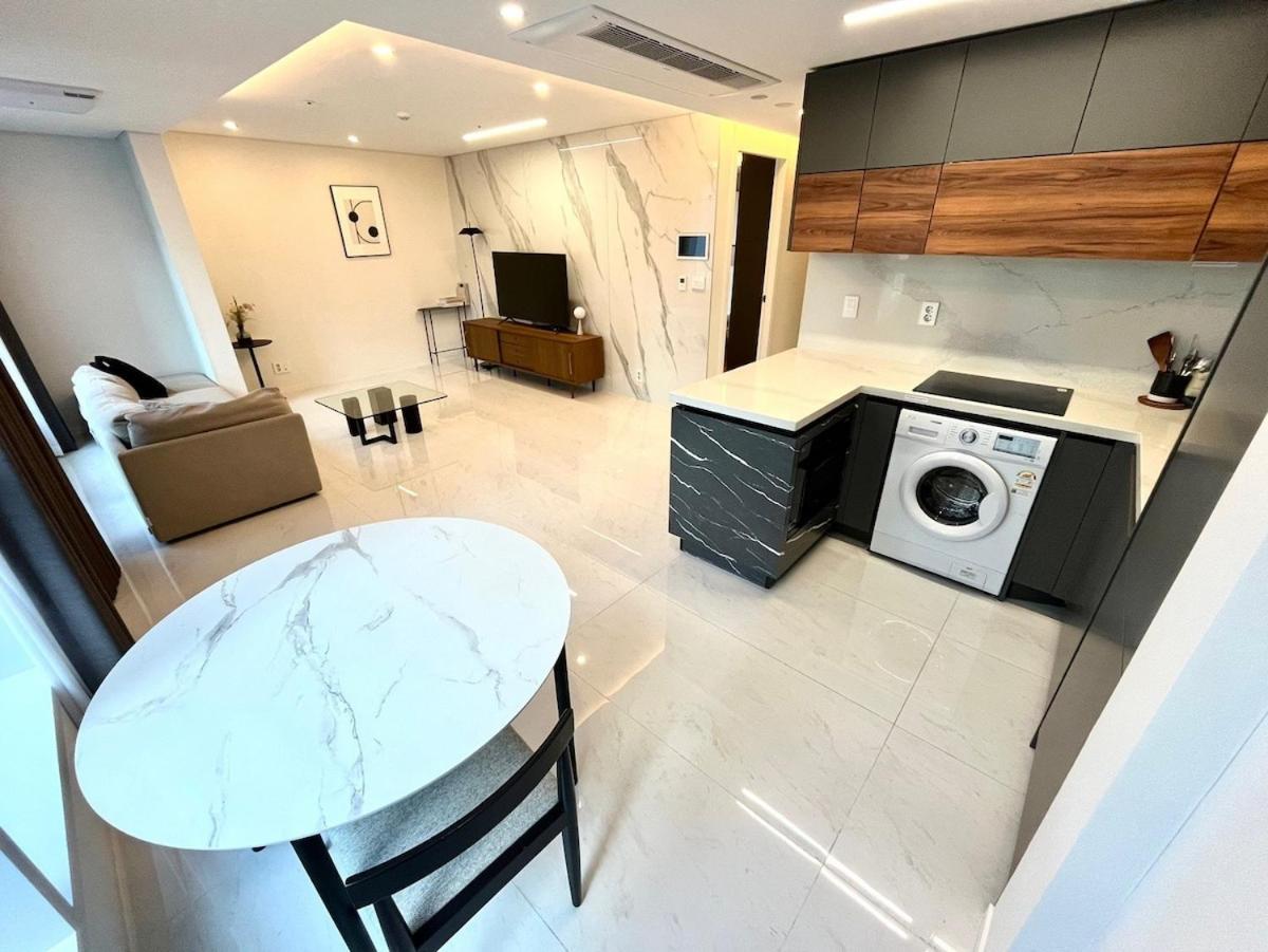 Gangnam Beautiful House *
